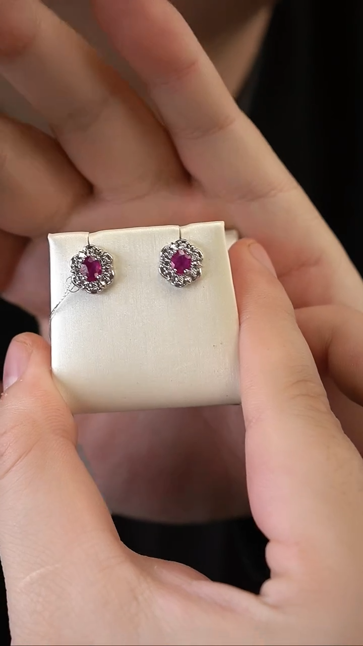 【闪购商品】红宝石耳饰银S925镶嵌红宝石耳饰