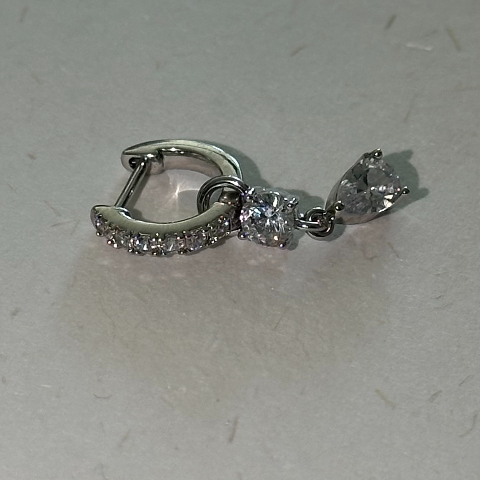 铜合金锆石耳饰 水滴形百搭直杆耳扣直径8mm单个