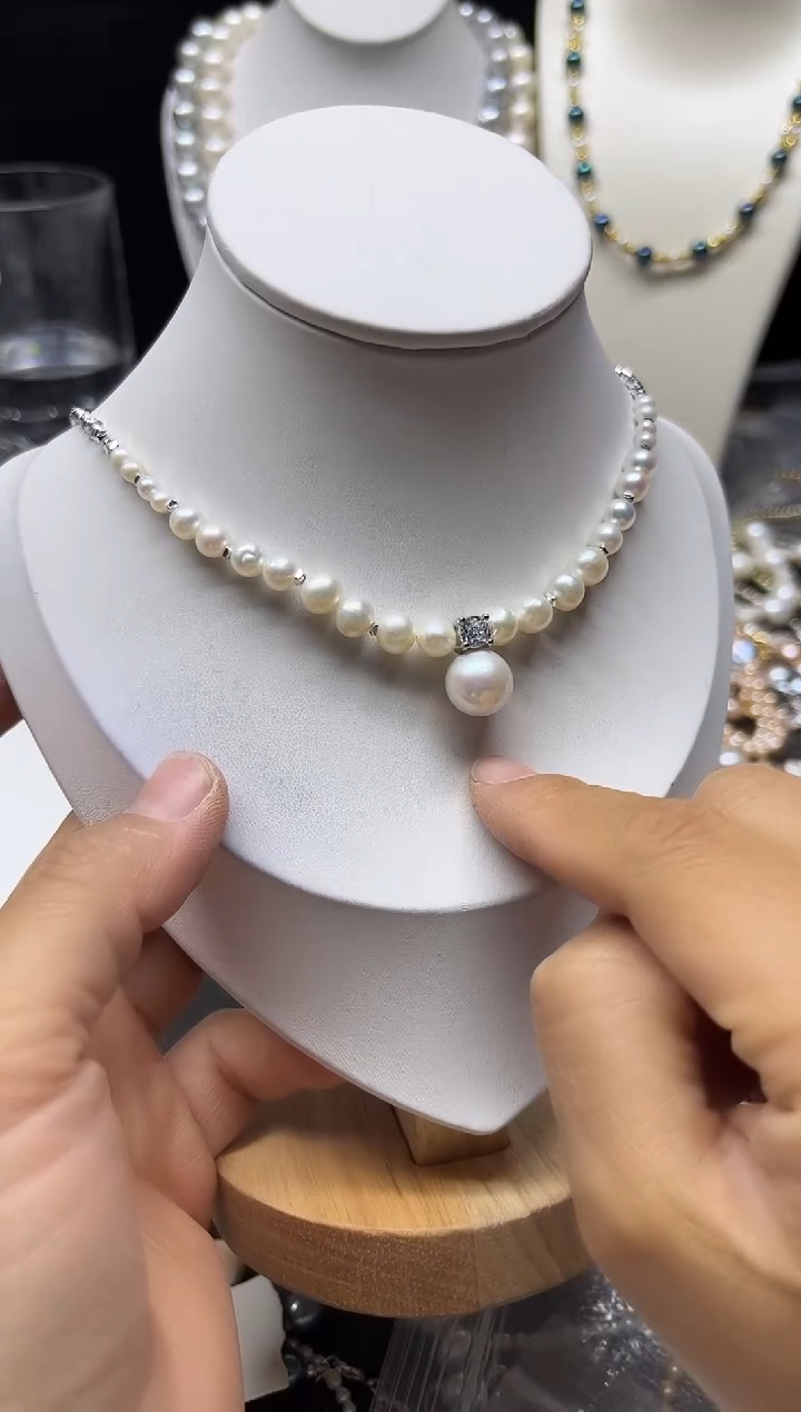 淡水珍珠未镶嵌颈饰多人