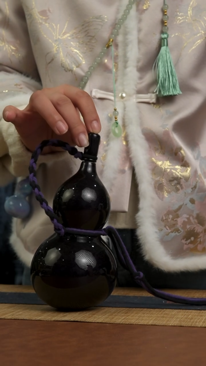 690号 天然热水酒葫芦 一物一拍（有瑕介意勿拍）