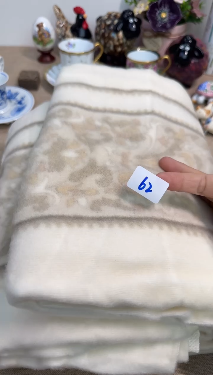 瓷片吃*泡泡家的瓷器真好看