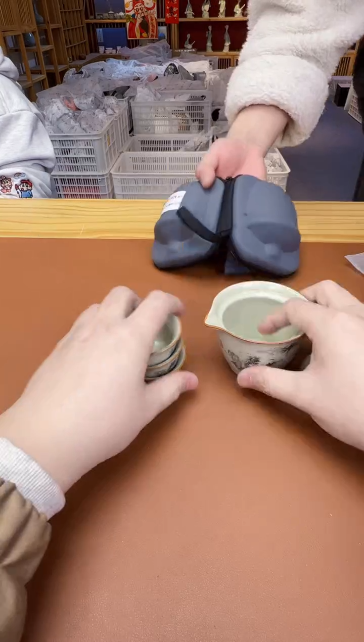 【闪购商品】瓷片瓷制品S11111111111