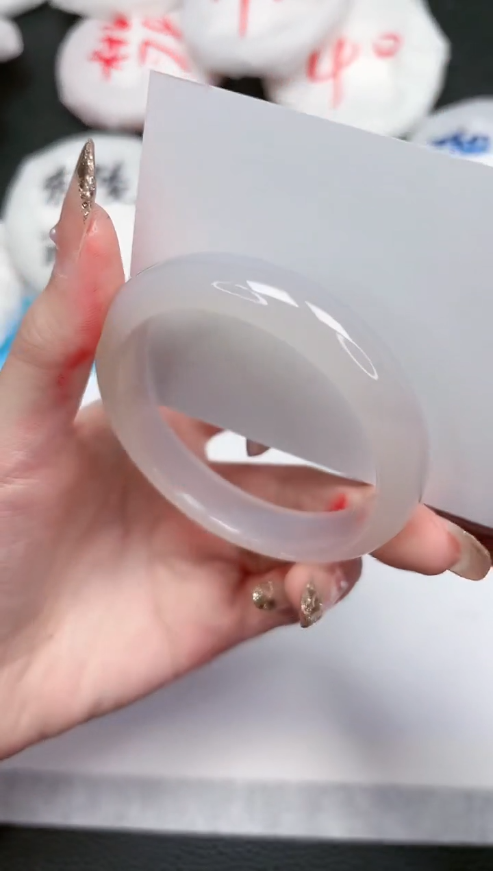 【闪购商品】石英质玉手镯未镶嵌474-53.4