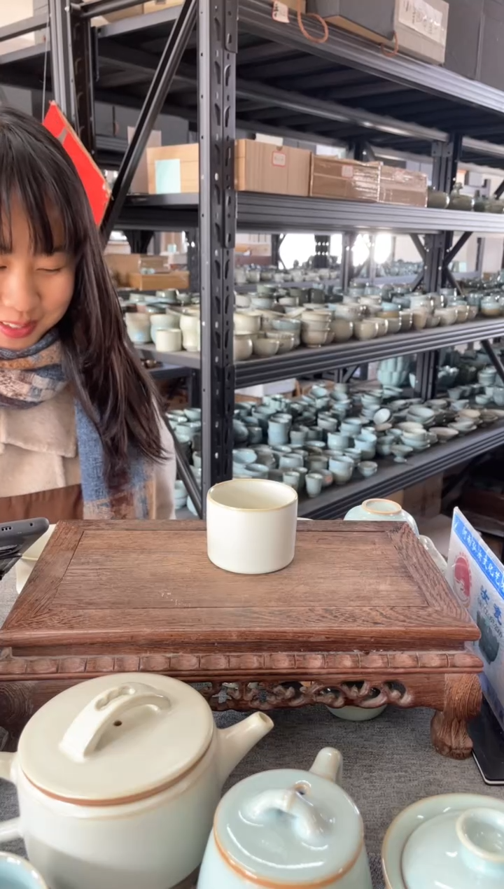 【闪购商品】其他微瑕月白扳指杯。。