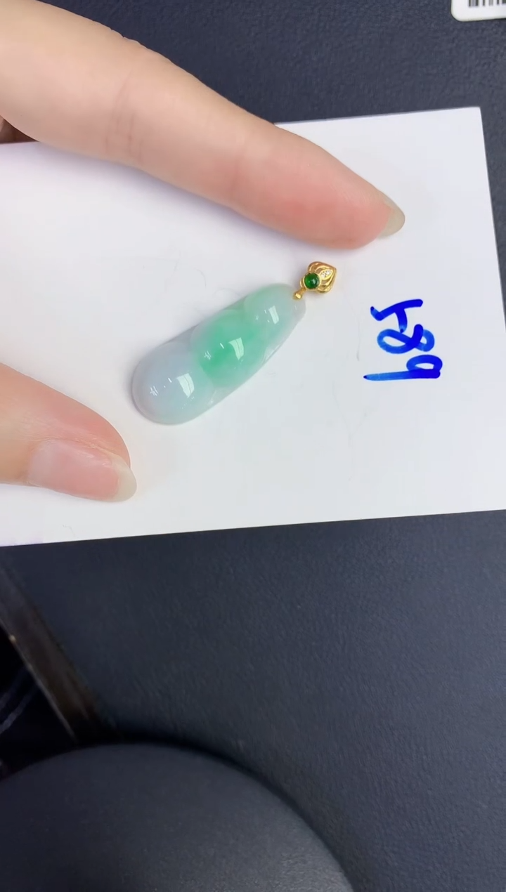 颈饰未镶嵌翡翠缅甸天然翡翠A货