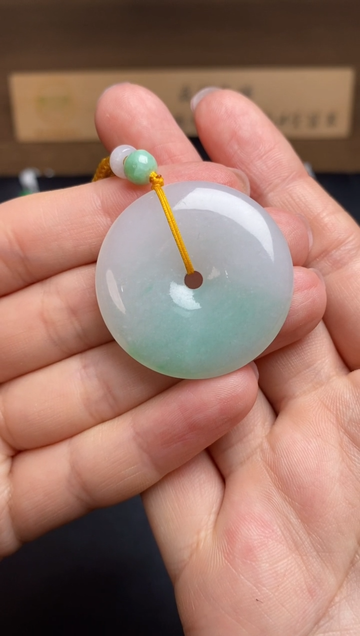 【闪购商品】翡翠颈饰未镶嵌翡翠