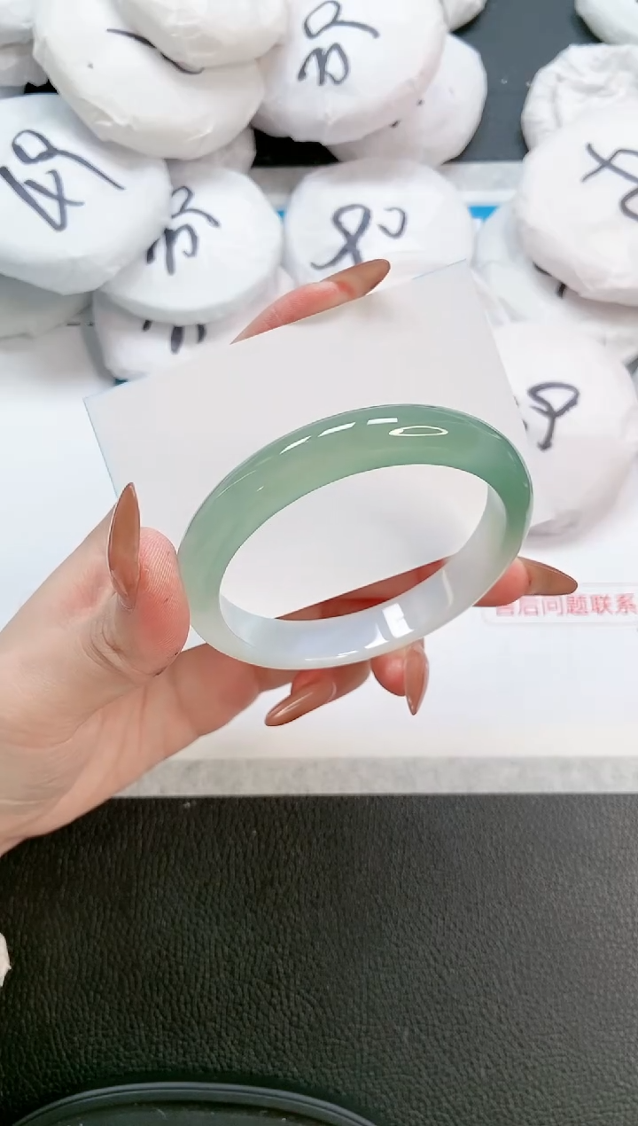 【闪购商品】石英质玉手镯未镶嵌 13L226-57