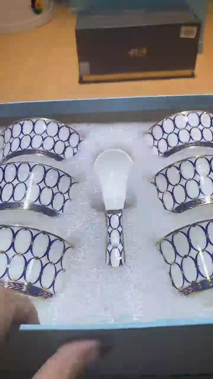 【闪购商品】瓷片锅碗瓢盆一件不剩