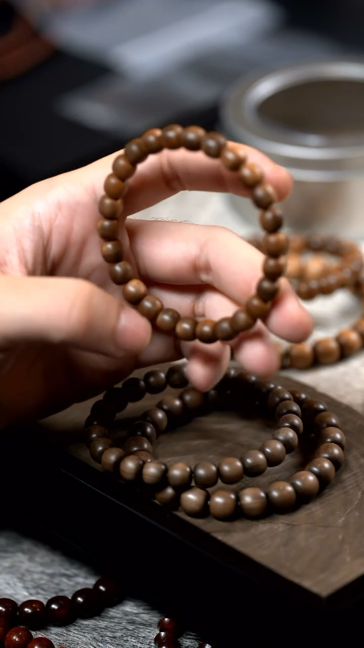 【闪购商品】檀香木无事牌8mm横纹焦糖老山单圈