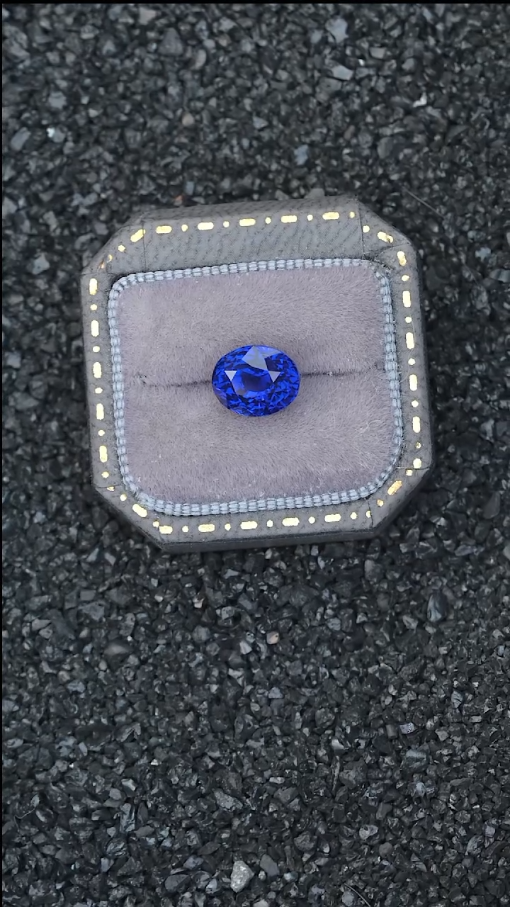 【闪购商品】蓝宝石裸石未镶嵌3.03克拉