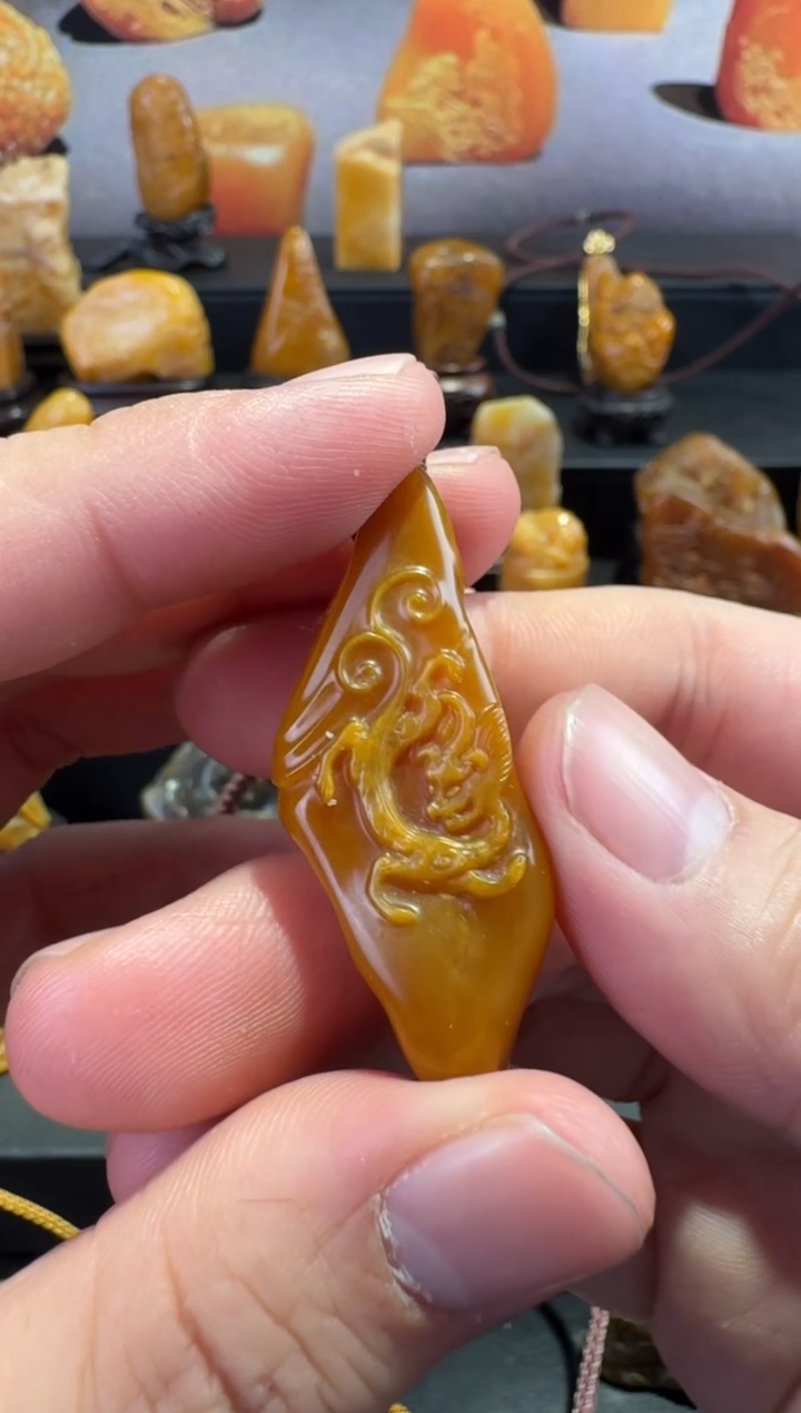 【闪购商品】田黄石半知田黄直播间