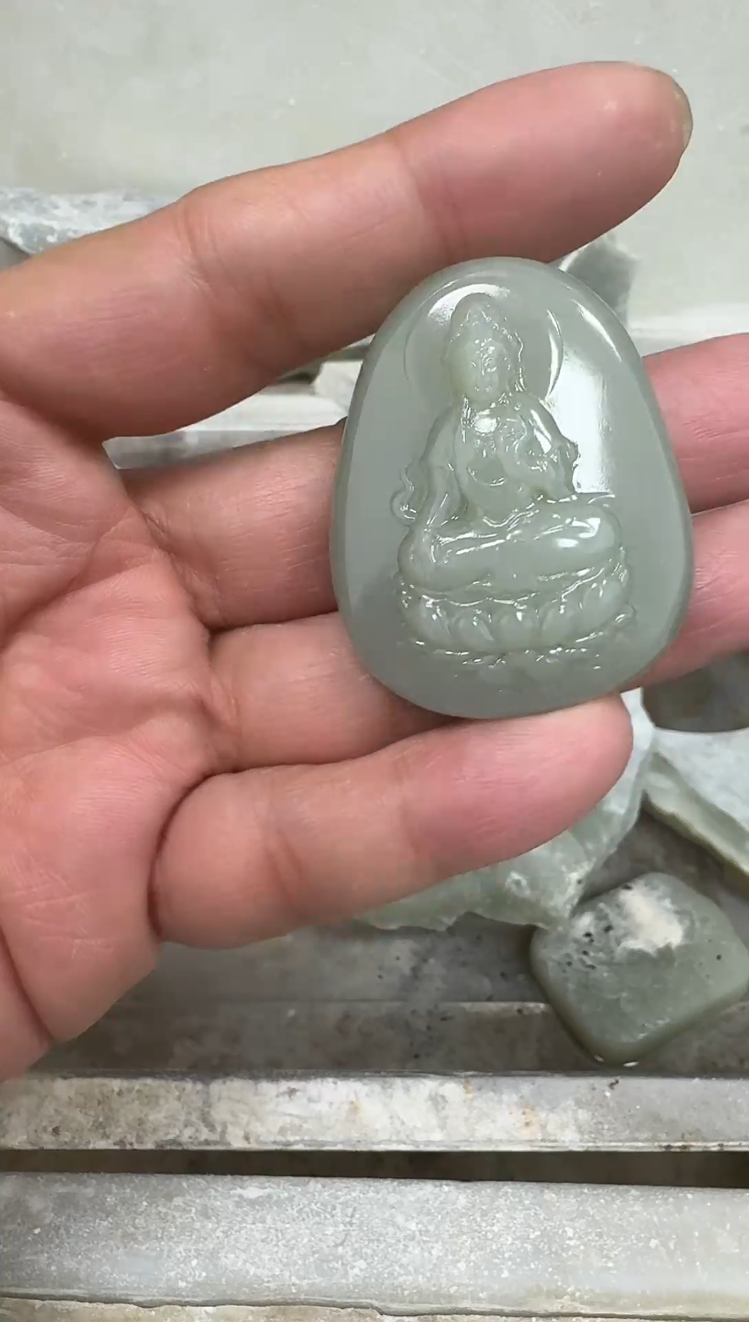 颈饰未镶嵌和田玉3