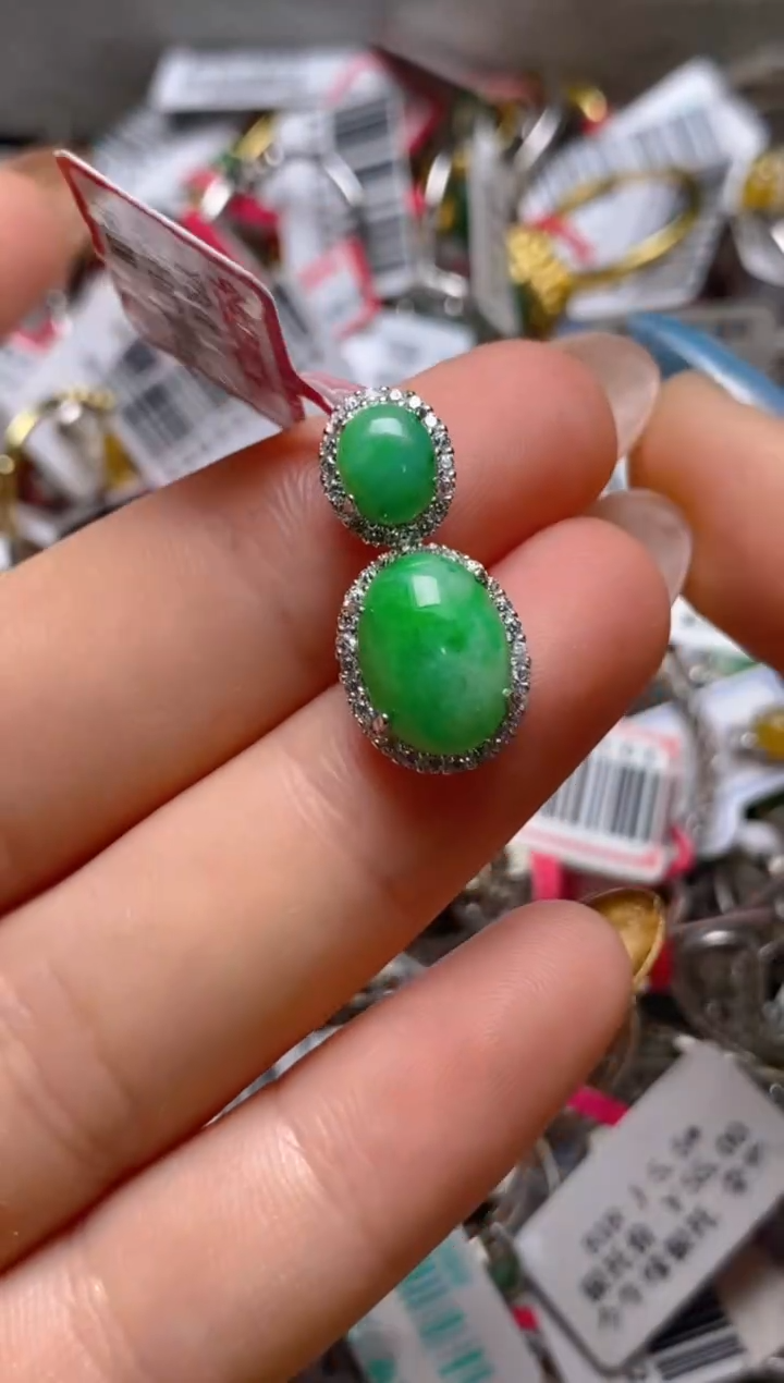 银S925镶嵌戒指翡翠百内无证书