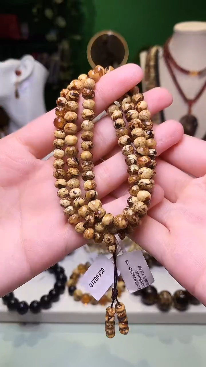 【闪购商品】琥珀裸石未镶嵌抚顺琥珀