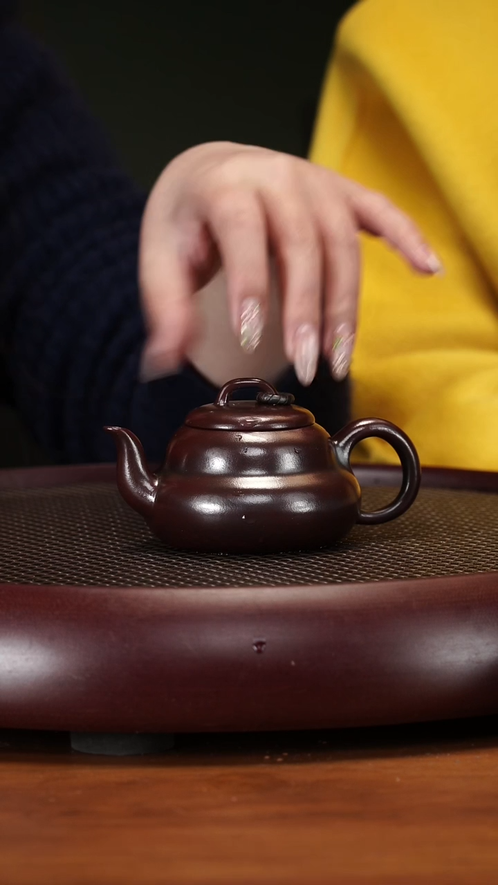 【闪购商品】紫砂茶壶3-11YLX葫芦龙山古乌泥130cc