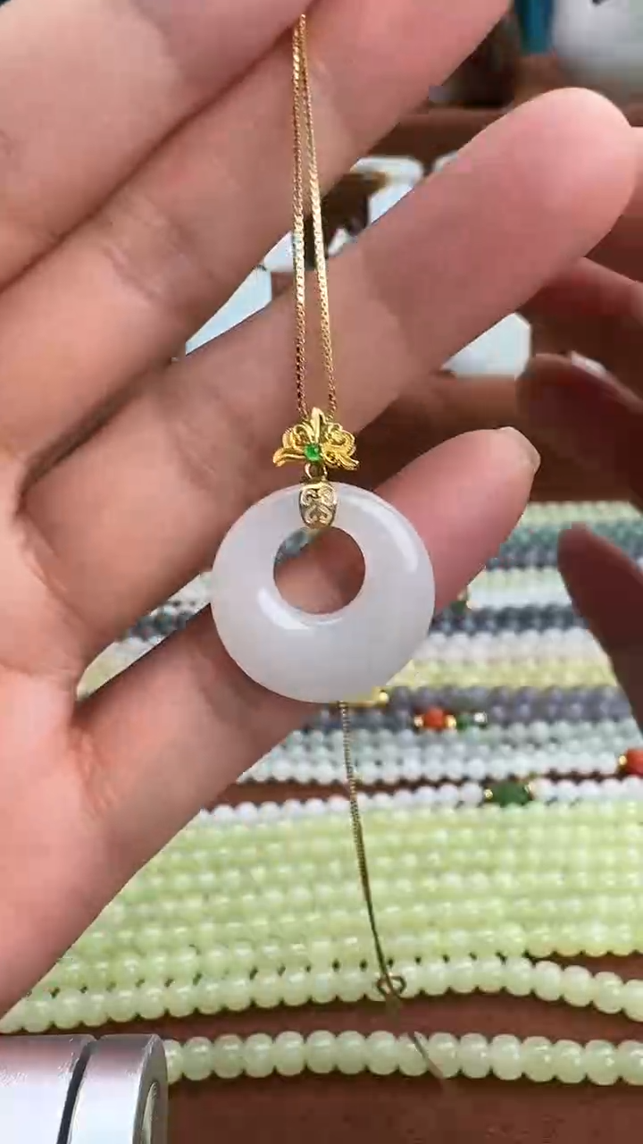 【闪购商品】和田玉（糖玉）吊坠(赠链)未镶嵌吊坠