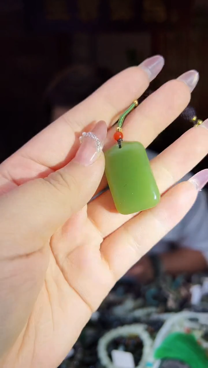 【闪购商品】和田玉颈饰未镶嵌多样性发一