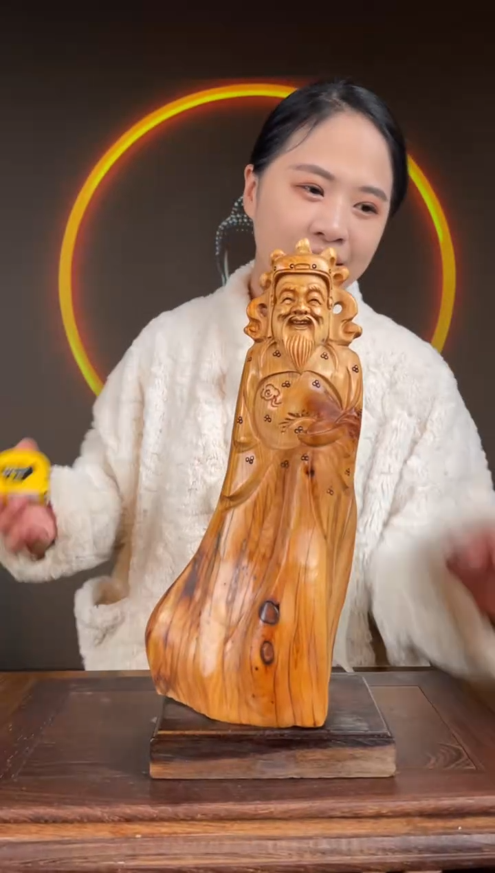 【闪购商品】柏木（崖柏）手工摆件,先抢先得!