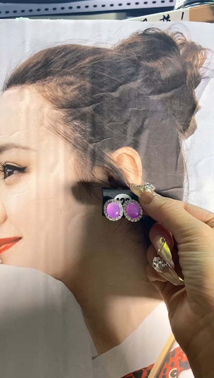 【闪购商品】翡翠耳饰银S925镶嵌122...