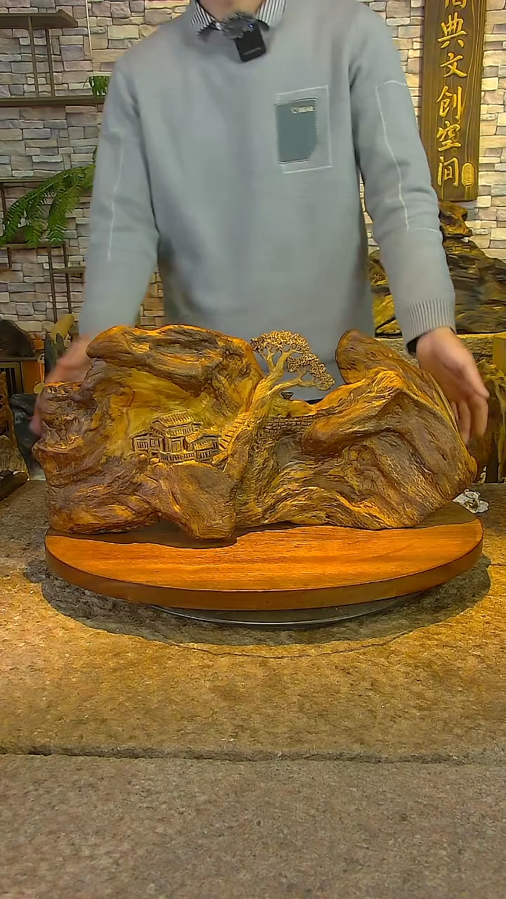 木飞*羽香樟木山水摆件