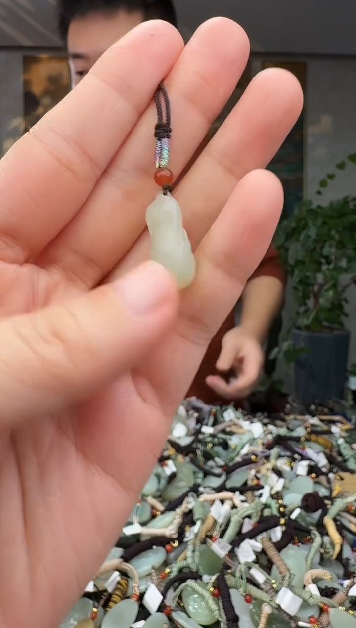 未镶嵌和田玉挂件拍一发一多样性发货