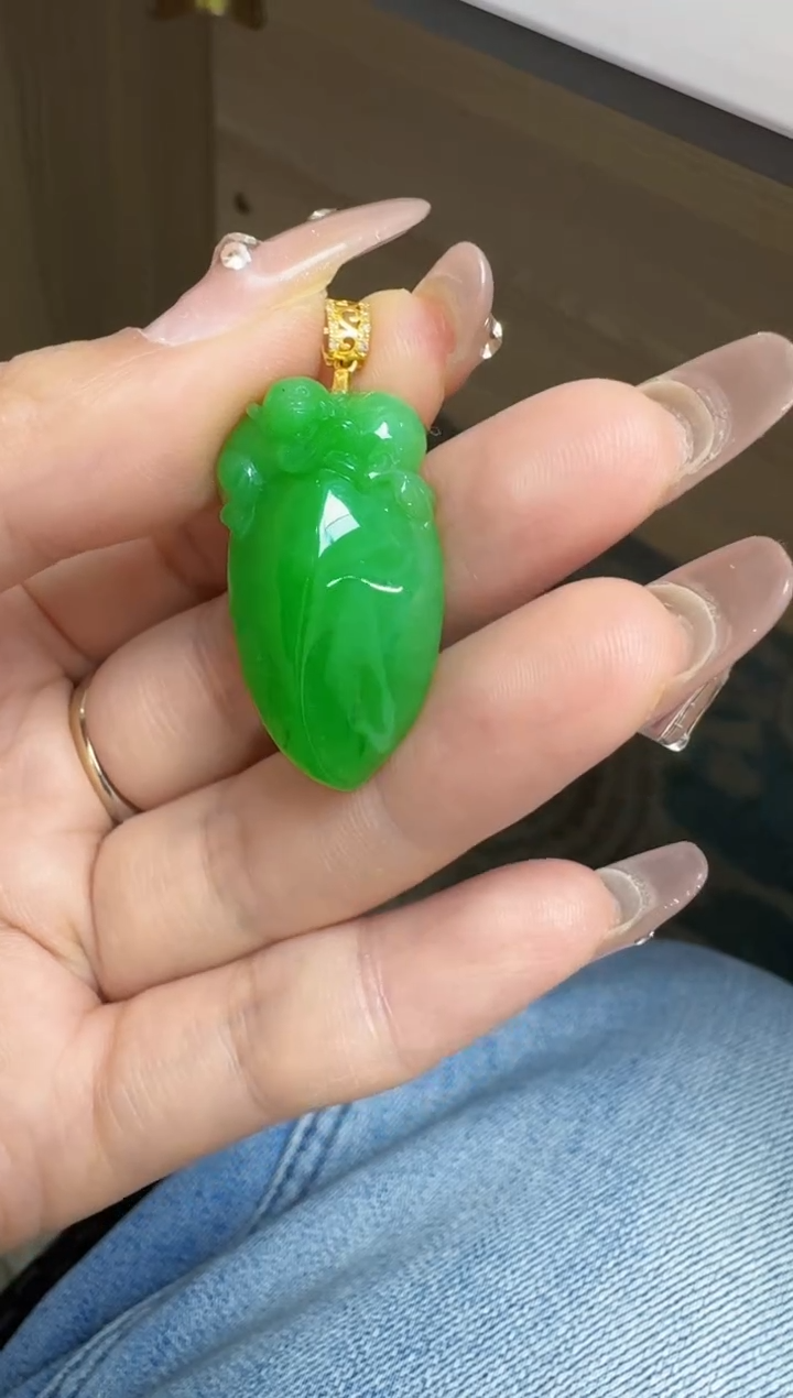 【闪购商品】翡翠吊坠(不含链)18K金镶嵌缅甸翡翠A货挂件