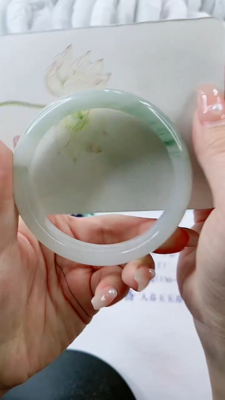 【闪购商品】石英质玉手镯未镶嵌0666028997-65多样性发货