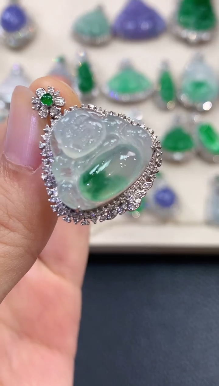 【闪购商品】翡翠吊坠(不含链)18K金镶嵌D74   