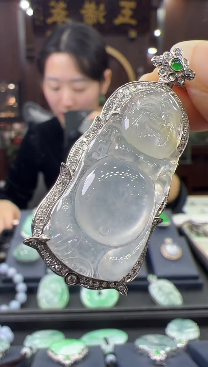 【闪购商品】翡翠挂件18K金镶嵌站佛不含链