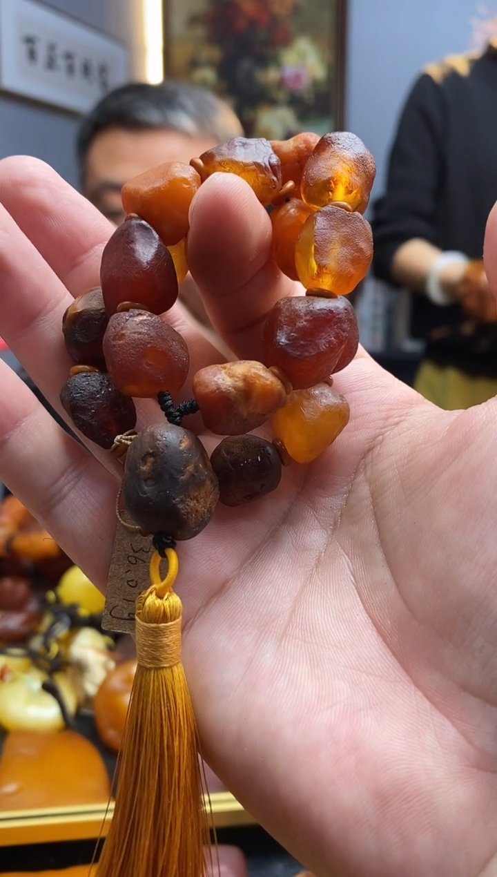 手链琥珀未镶嵌手持