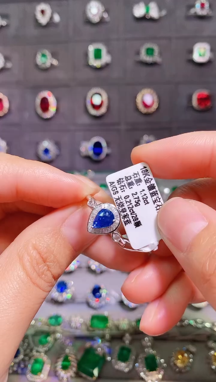 【闪购商品】蓝宝石18K金戒指18K金镶嵌-