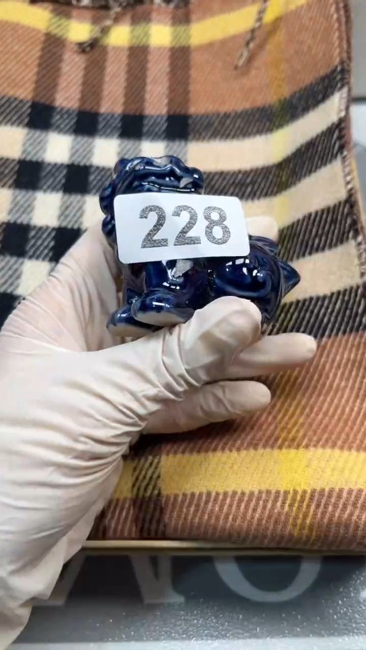 瓷片陶瓷如图所示周边