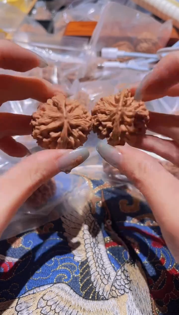 把件文玩核桃105秦闷