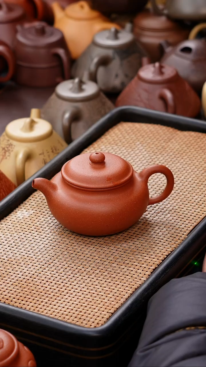 茶壶紫砂红降坡仿古200cc