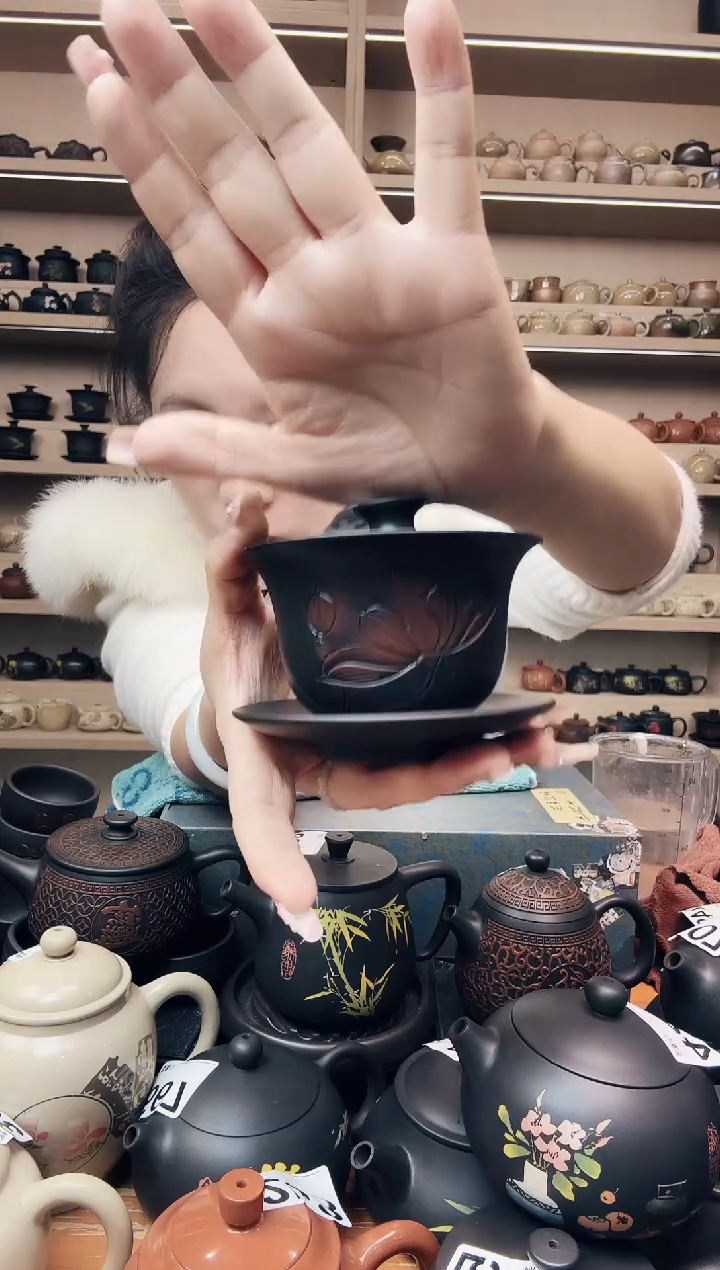 壶瑕疵无礼盒 半雕盖碗 734