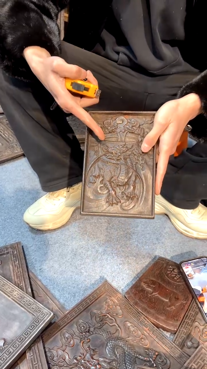 【闪购商品】木紫檀雕刻一物一拍一直播为准