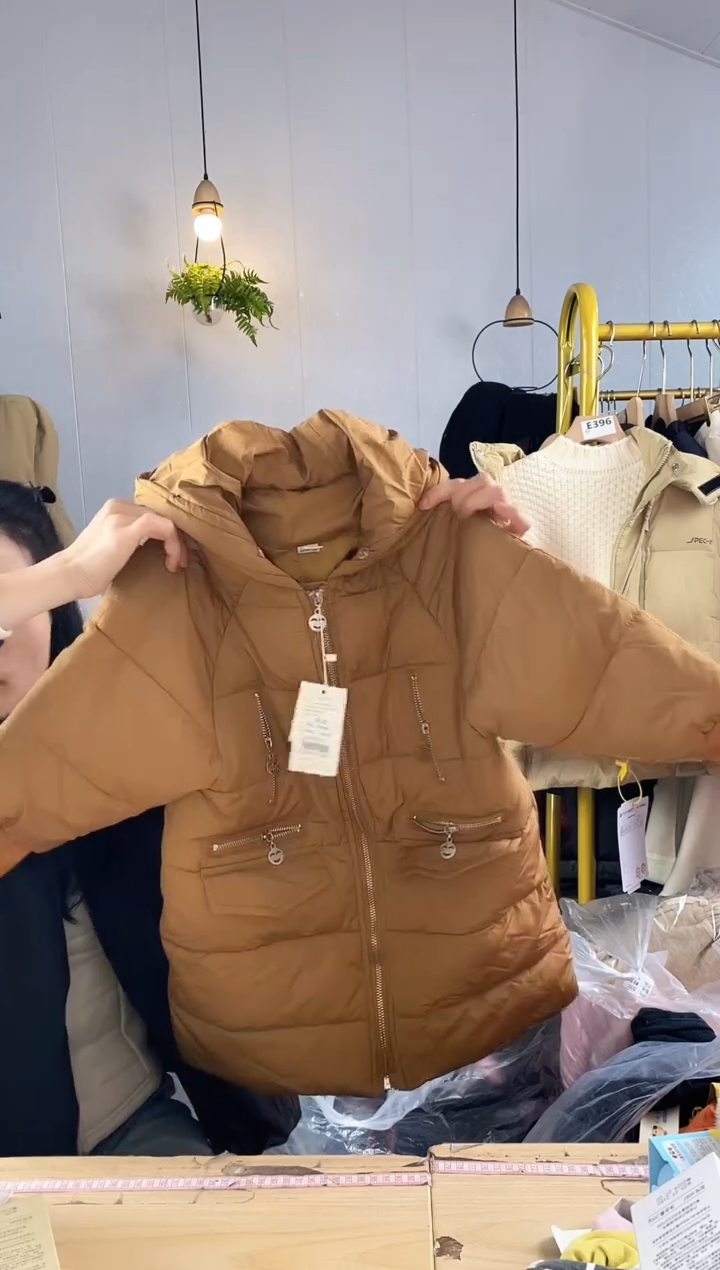 110码卡其棉衣【901