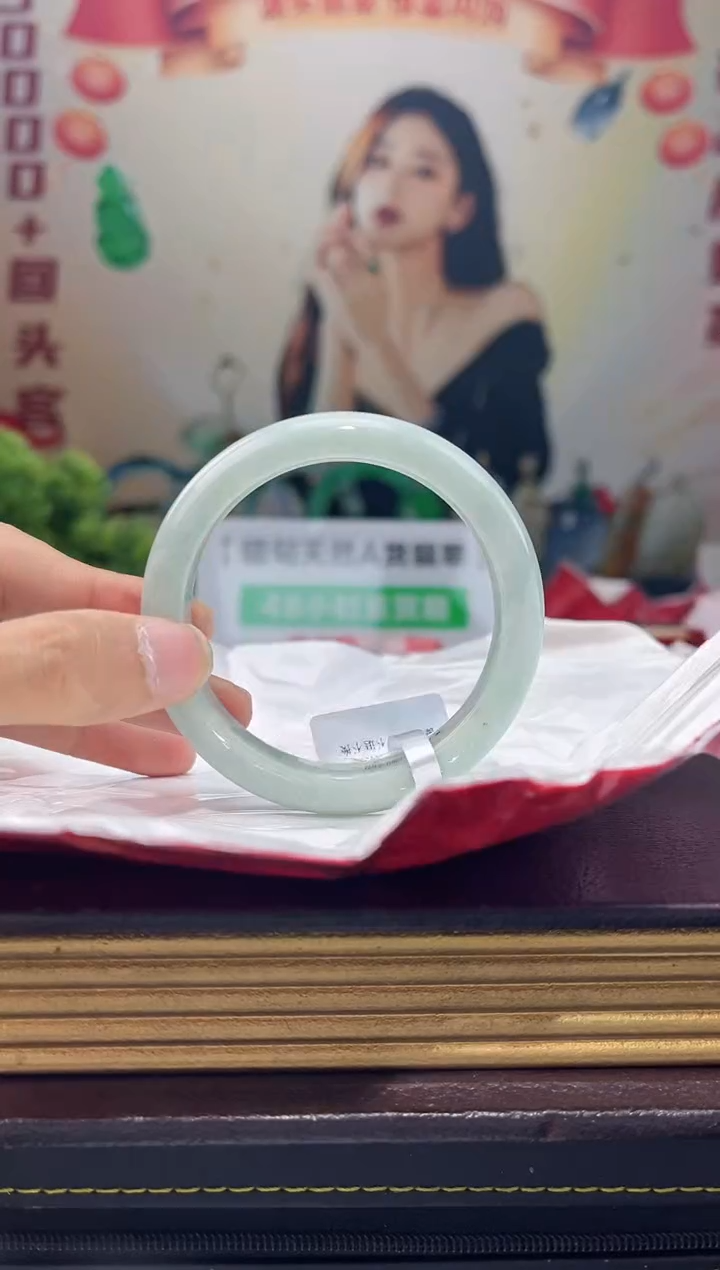 【闪购商品】翡翠手镯未镶嵌手镯6