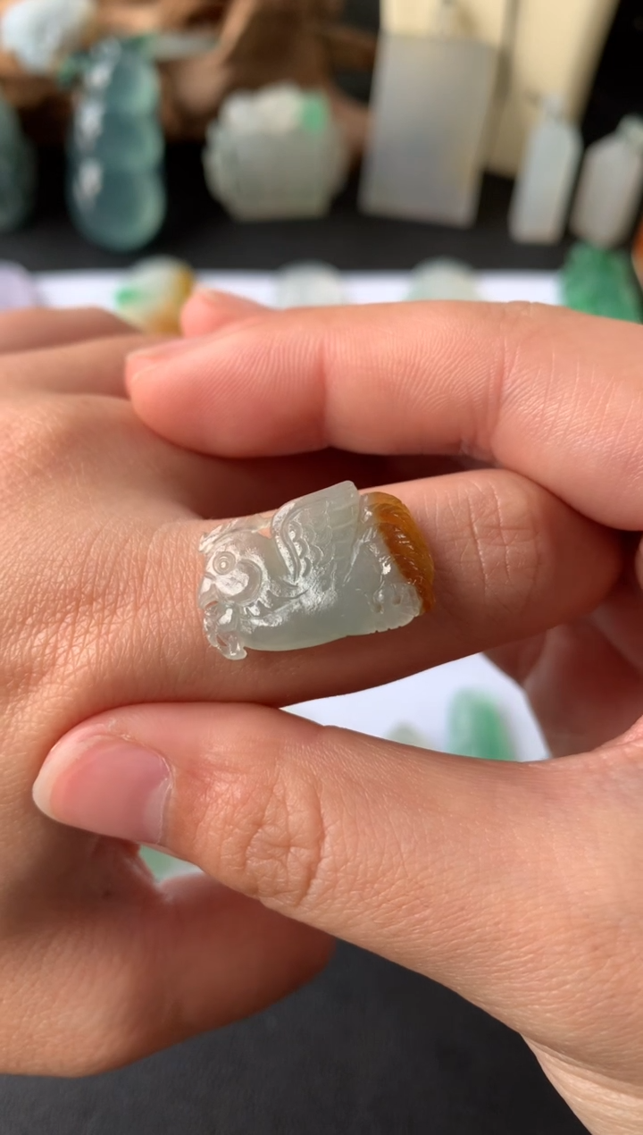 【闪购商品】定制翡翠未镶嵌翡翠