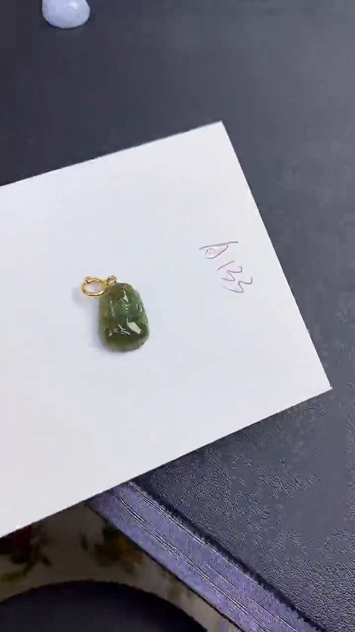 颈饰未镶嵌翡翠缅甸天然翡翠A货