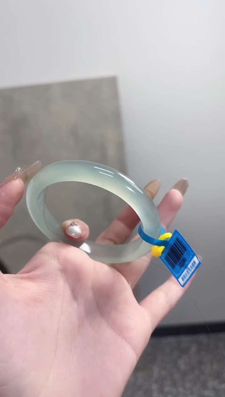 【闪购商品】玛瑙/玉髓手镯未镶嵌58圈