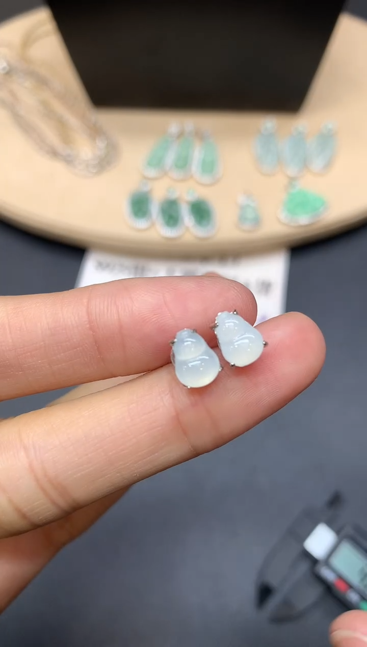 【闪购商品】翡翠耳饰银S925镶嵌葫芦【多样性发其一】