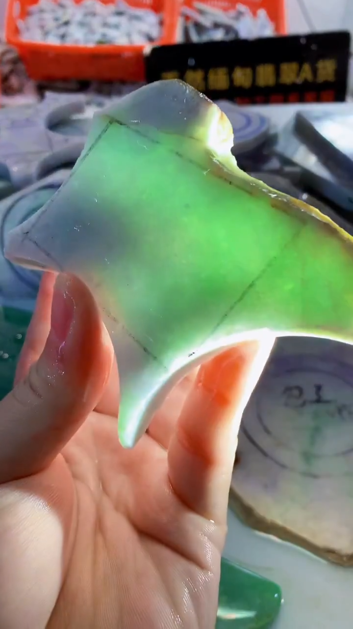 颈饰未镶嵌翡翠缅甸A货翡翠5