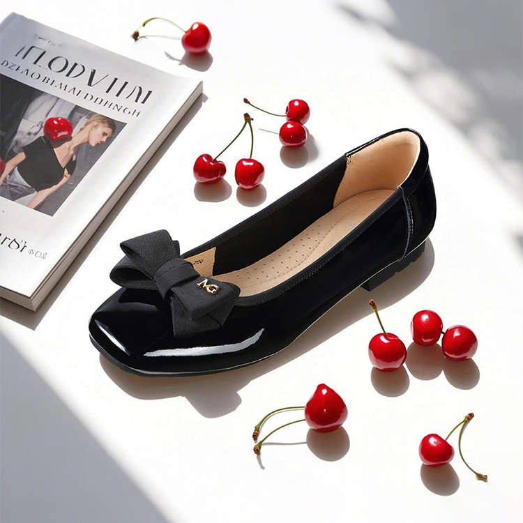 敏哥-Magic Garden牛皮云朵软糖蛋卷鞋黑色红色杏色MG252Q001