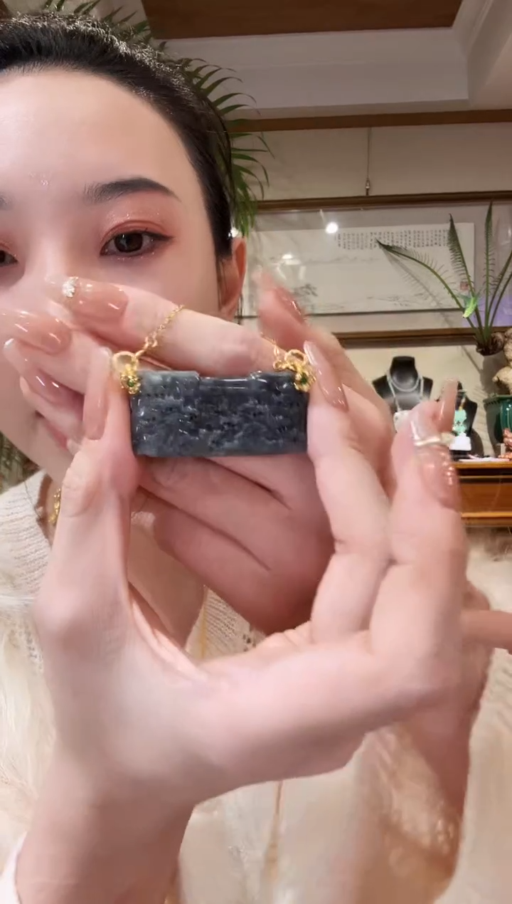 【闪购商品】翡翠颈饰未镶嵌国风