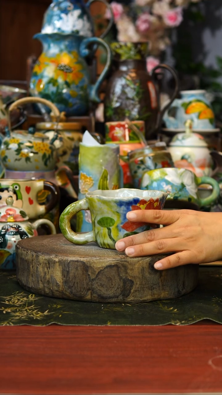 花瓶/杯子/碗微瑕143景德镇手工高温釉下彩