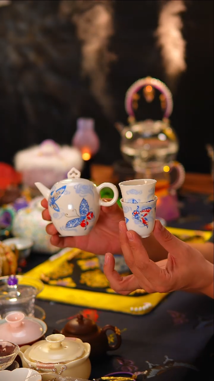 025美人蝴蝶壶壶＋两个杯子