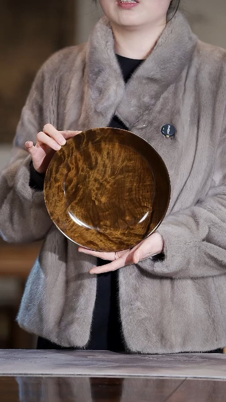 金丝楠363金丝楠阴沉木云彩纹圆盘