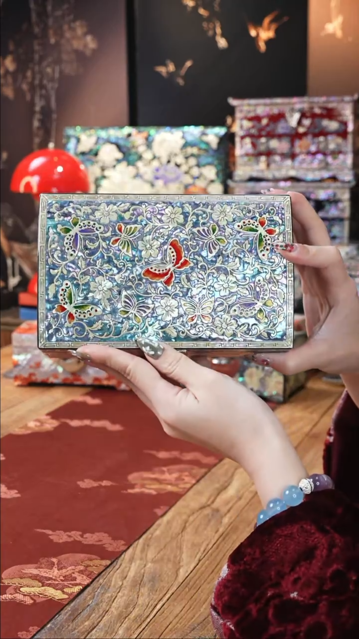 【闪购商品】瓷片豆包儿的星耀家