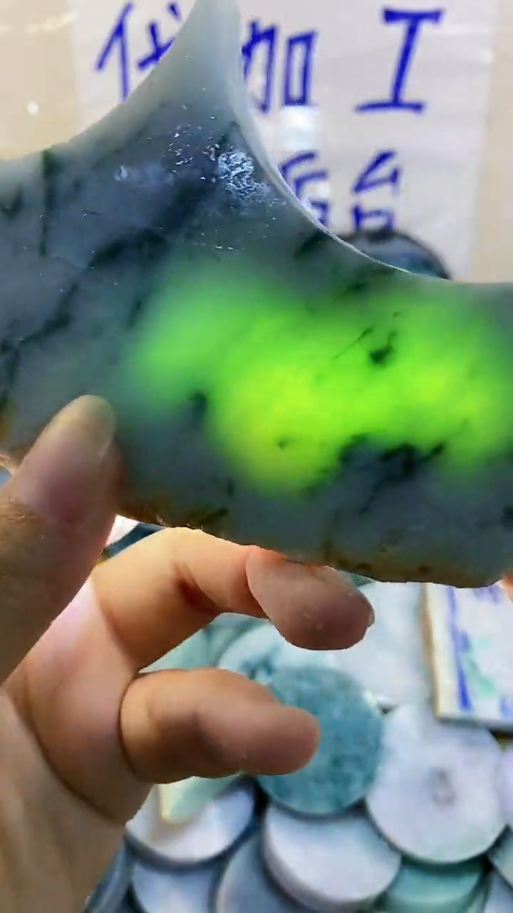 裸石翡翠纯天然A货翡翠纯天然A货翡翠336